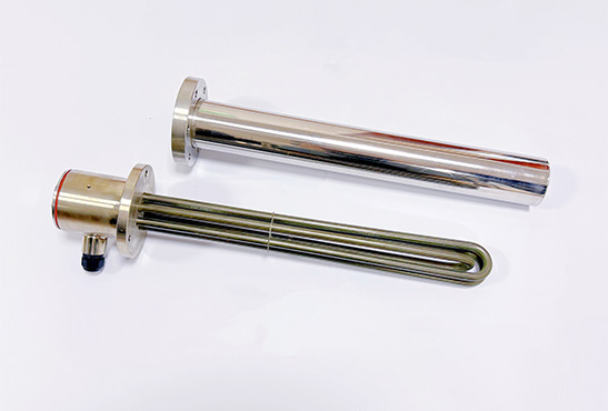 Wind turbine gearbox heating tube