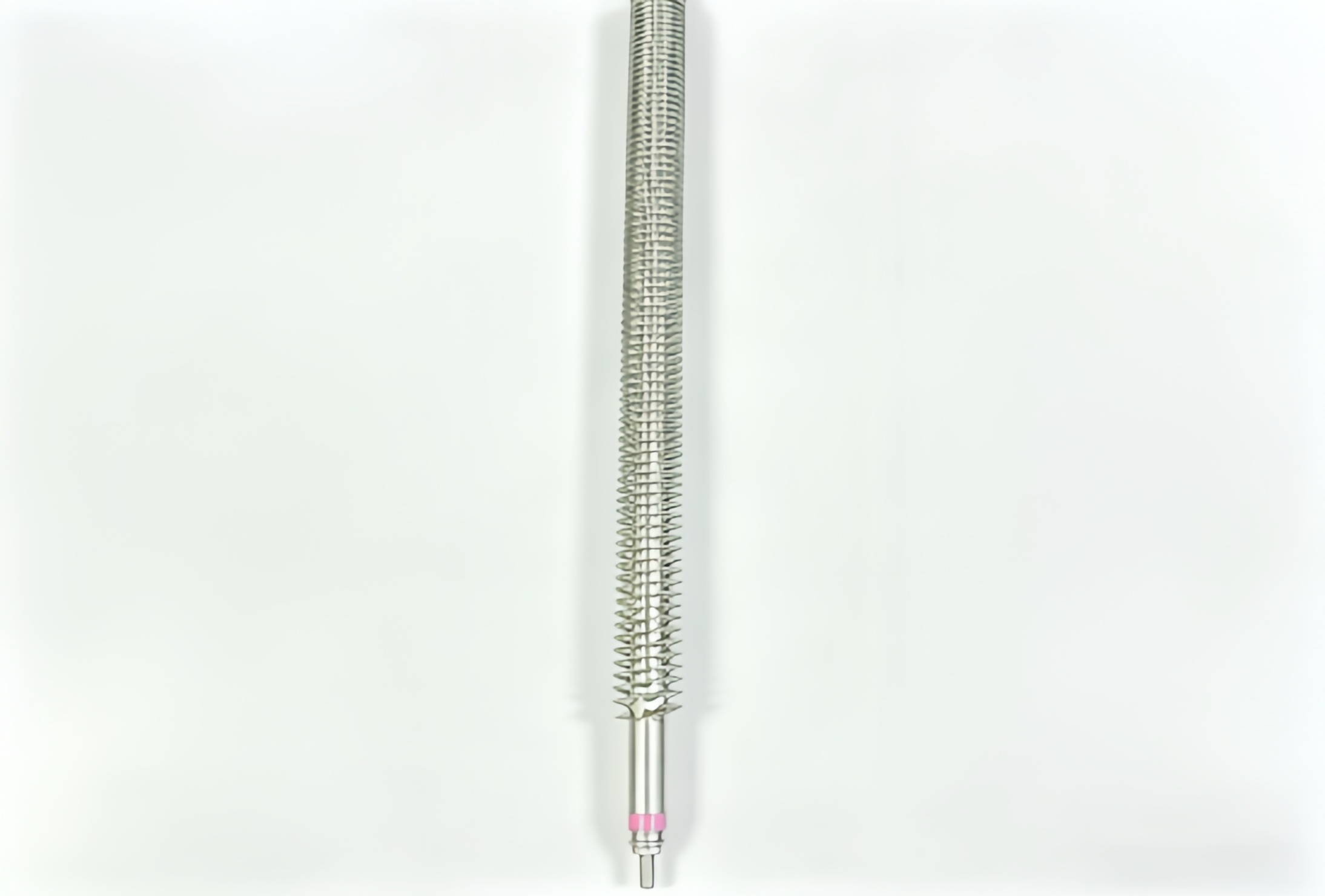Straight Finned Heating Tube With Mounting Bracket